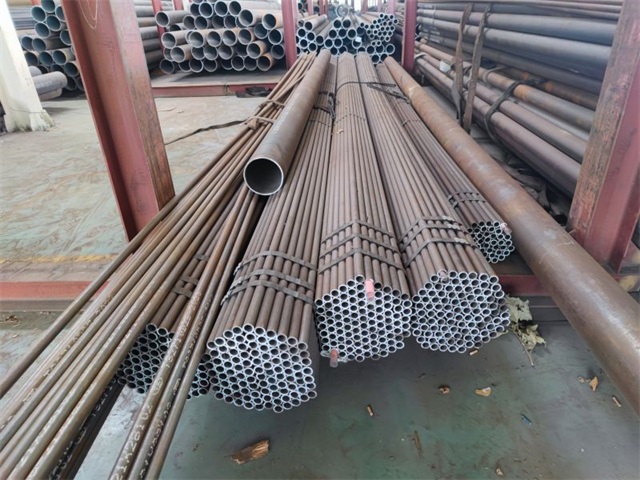 吕梁15crmog无缝钢管